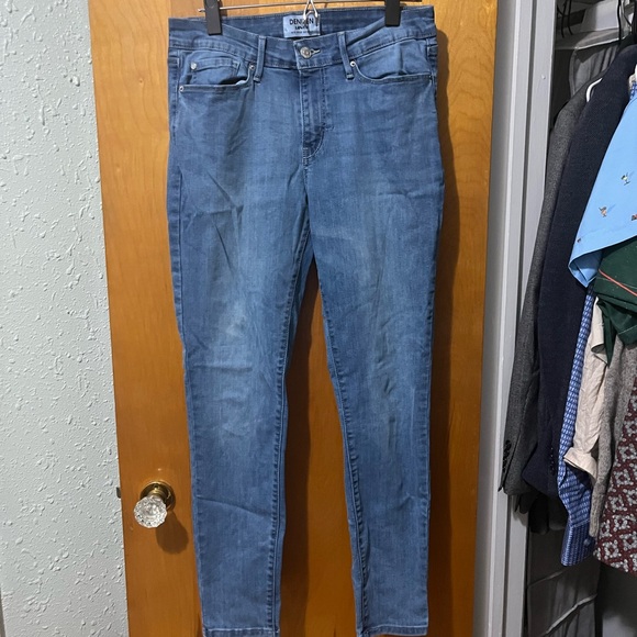 Levi's Denim - Levi's Denizen Mid Rise Skinny Blue Jeans